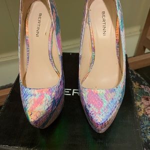 Two pair of shoes size 6